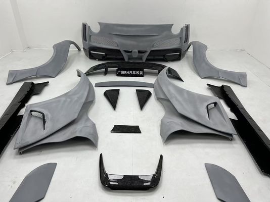 Ferrari F12 Kohlenstofffaserkörper Kit F12 Novitec N-largo-Stil Vorder- und Rückstoßstange Radbogen F12 Vorderlip Diffusor Spoiler