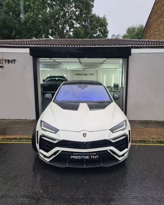 Lamborghini Urus Kohlenstofffaser-Körper Kit URUS 1016 Stil Kohlenstofffaser Vorderlip Diffusor Spoiler Haube Radbogen