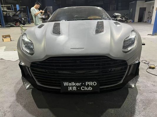 Aston Martin DB11 Carbon Fiber Body Kit DB11 Mansory-Stil Vorder- und Hinterstoß-Sparruff-Seitenrock-Schutzflügel-Hauben-Spoiler