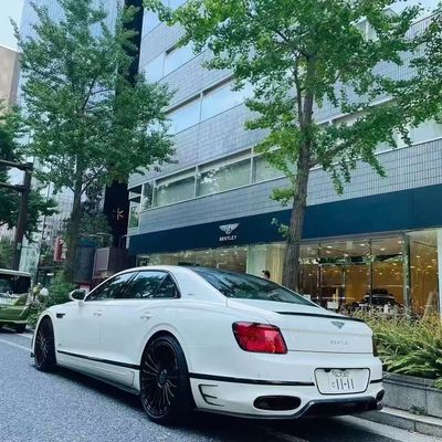 Bentley Flying Spur Kohlenstofffaser-Körper-Kit Flying Spur-Upgrades MANSORY-Stil Vorderlip Diffusor Spoiler Haube Körper-Kit