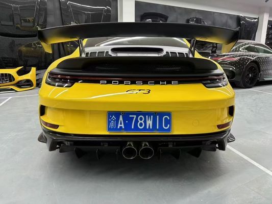 Porsche 992 Karbonfaserkörper Kit 992 GT3-Stil Vorder- und Rückstoßstange Seitenrock Spoilerkapuze