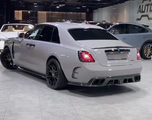 Rolls-Royce Ghost Karbonfaserkarosserie Kit Ghost Mansory-Stil Vorder- und Rückstoßfänger Spoiler Haube Schutzflügel