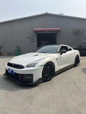 Nissan GTR Kohlenstofffaser-Körper-Kit GTR r35 Modernisiert 2024nismo-Stil Front- und Rückstoßfänger-Spoilern Haubenschutzflügel