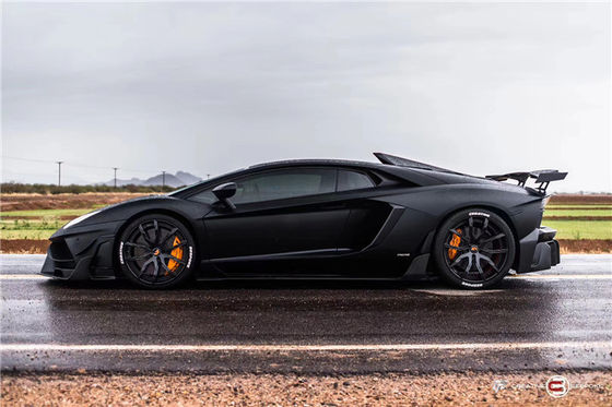 Für Lamborghini LP700 Carbon Fiber Body Kit LP700 Upgraded DMC Style Carbon Fiber Front und Heck Stoßfänger Body Kit