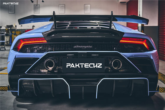 Neues Produkt Kohlenstofffaserkörper für Lamborghini Huracan EVO Huracan EVO Kohlenstofffaser Front Schaufel Diffusor Spoiler
