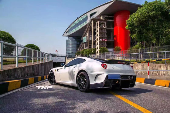 Für Ferrari 599 Body Kit 599 Upgraded VORS Style Front und Heck Stoßfänger Seitenrock Spoiler Kohlenstofffaser Body Kit