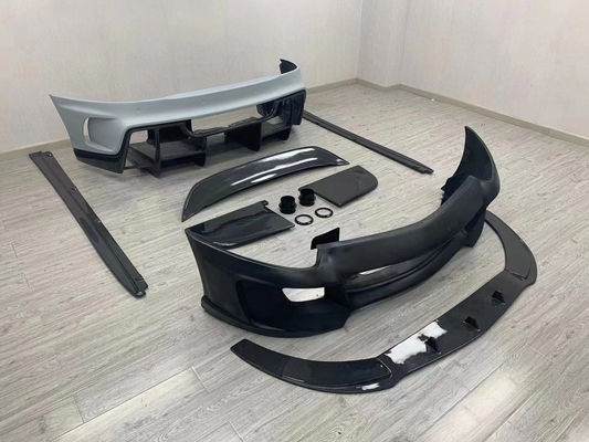 Für Ferrari 599 Body Kit 599 Upgraded VORS Style Front und Heck Stoßfänger Seitenrock Spoiler Kohlenstofffaser Body Kit