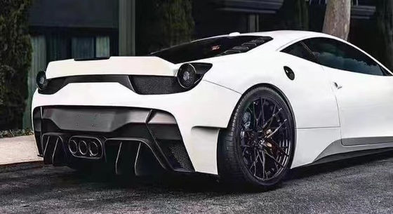 Für Ferrari 458 Kohlenstofffaserkörper-Kit 458 Upgraded VORS Style Vorder- und Hinterstoß-Spoiler-Seitenrock-Körper-Kit