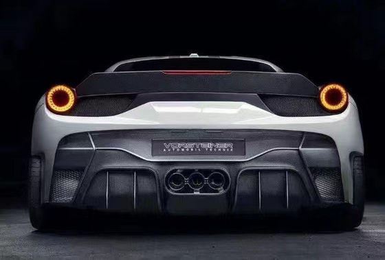 Für Ferrari 458 Kohlenstofffaserkörper-Kit 458 Upgraded VORS Style Vorder- und Hinterstoß-Spoiler-Seitenrock-Körper-Kit