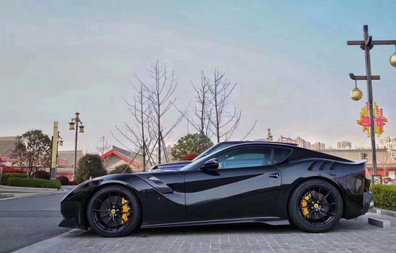 Neues Produkt für Ferrari F12 Karosserie-Kit F12 Upgraded TDF-Stil Front- und Rückstoßfänger