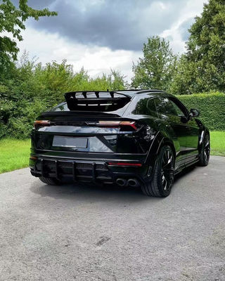 Für Lamborghini URUS Carbon Fiber Spoiler URUS verbessert den PD-Stil Carbon Fiber Spoiler Top Wing