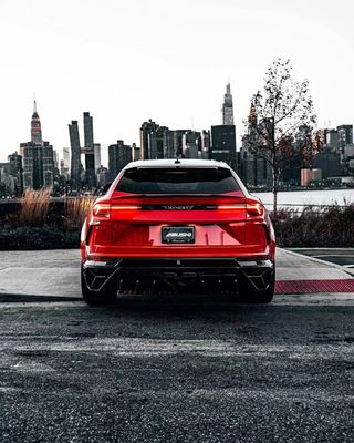 Neue Lamborghini URUS Karosserie MSY Stil Vorder- und Rückstoßfänger Autoteile