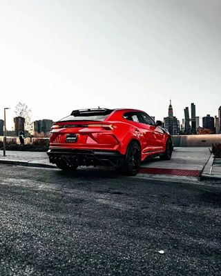 Neue Lamborghini URUS Karosserie MSY Stil Vorder- und Rückstoßfänger Autoteile