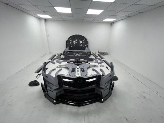 Neue Lamborghini URUS Karosserie MSY Stil Vorder- und Rückstoßfänger Autoteile