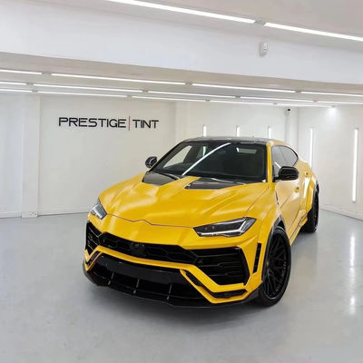 1016 Style Lamborghini Body Kit Urus Kohlenstofffaser Vorderlippen Diffusor Spoiler Kapuze Weiß