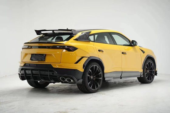 URUS Lamborghini Body Kit 2018-2019 Kohlenstofffaser Vorderlip Diffuser