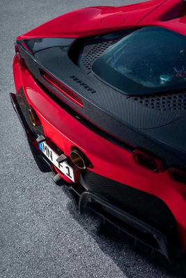 Kohlenstofffaserspoiler für Ferrari SF90 SF90 Upgraded OEM Style Spoiler Tail