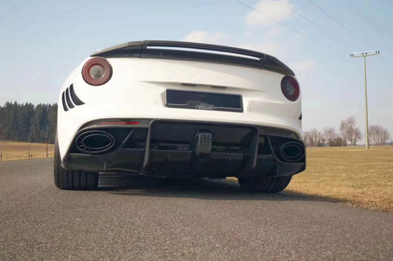 Für den Ferrari F12 Trockenkohlenstofffaser-Karosserie-Kit F12 Modernisierter MSY-Stil Vorder- und Rückstoßfänger-Spoiler-Hut
