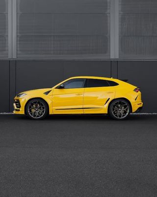 Gelb Lamborghini Urus Body Kit Kohlenstofffaser Vorderlip Luxus-Auto Diffuser Weitkörper-Kit