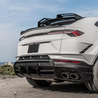 RT Carbon Body Kit für URUS SUV Lamborghini Vordere Lippendiffusor Radbogen Weitkörper-Kit