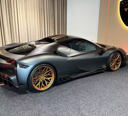Ferrari SF90 Kohlenstofffaserkörper SF90 KY PP Kunststoff Diffusor Spoiler Seitenrock Körper Kit