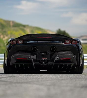SF90 Ferrari Carbon Fiber Body Kit 1016 Stil Vorderlip Luftzufuhr Schwarz Spoiler Fender
