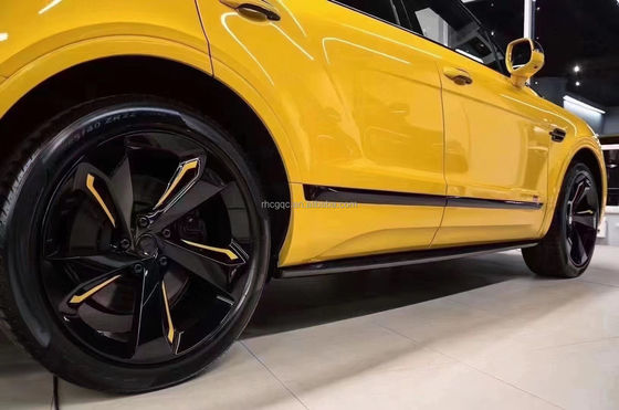 Für den Bentley Bentayga Carbon Fiber Body Kit Bentayga aktualisiert den W12 Style Carbon Fiber Front Lip Diffuser Spoiler