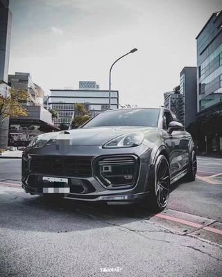 Cayenne-Karbonfaserkörper für Porsche Cayenne MTR Trockenkarbonfaserkörper für Vorder- und Rückstoßfänger