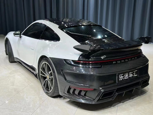 Autoteile für Porsche 911 992 Karosserie-Kit Trockenes Kohlenstofffasermaterial 911 992 Upgraded TOPCAR Style Karosserie-Kit Spoiler