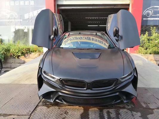 Für BMW I8 Kohlenstofffaserkörper-Kit I8 Upgrade Energie-Stil Front- und hinteren Stoßfänger Spoiler Widebody Kit