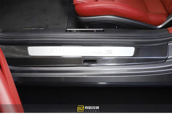 Autoteile für Porsche 911 992 Kohlenstofffaser Innenraum 911 992 Kohlenstofffaser Zentrum Panel Tür Planke Innenraum