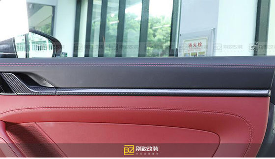 Autoteile für Porsche 911 992 Kohlenstofffaser Innenraum 911 992 Kohlenstofffaser Zentrum Panel Tür Planke Innenraum