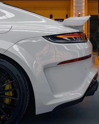 Autoteile für Porsche Palamela 971 Spoiler Der Palamela 971 wurde mit einem Techart Style Carbon Fiber Spoiler aktualisiert