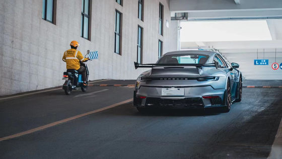 Für Porsche 911 992 Kohlenstofffaserkörper-Kit 992 Upgraded MIW-Stil Front- und Heckbumper Spoiler Hood Breitkörper-Kit