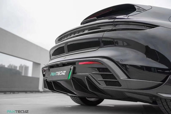 Trockene Kohlenstofffaser Kohlenstofffaserkörper für Porsche Taycan Taycan Upgrade PAKTECHZ Stil Front Schaufel Diffuser Spoiler Körperkit