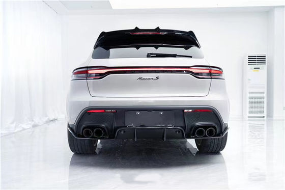 Mancan Porsche Body Kit kundenspezifischer Farbvorlippendiffusor 2022+