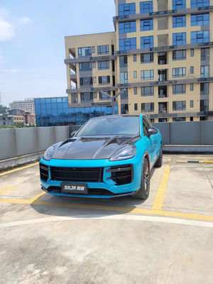 2019 Schwarzer Porsche Cayenne Karosserie-Kit TH Style Motorhaube Deckel Trockene Kohlenstofffaser
