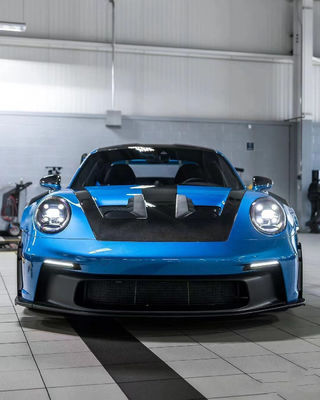 Blaue Porsche 992 GT3RS-Style Trockene Kohlenstofffaserkappe