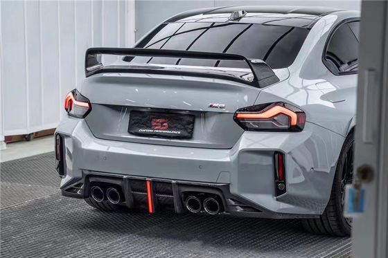 Für BMW M2 G87 Kohlenstofffaser-Körper-Kit M2 G87 Upgraded AE Style Kohlenstofffaser Front Lippendiffuser Spoiler-Körper-Kit