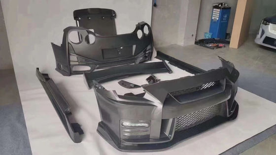 200MM Nissan Gtr Body Kit 2008 - 2020 Nissan Vorderbumper Bumper Maschinendeckung Spoiler