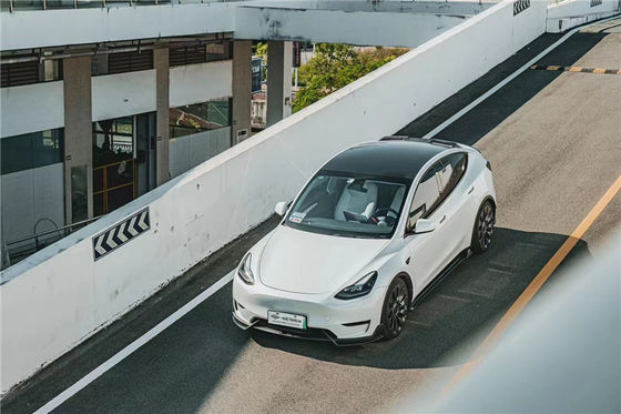 Autoteile für Tesla MODEL Y Kohlenstofffaserkörper-Kit MODEL Y Upgraded MIW-Stil Kohlenstofffaser Front Schaufel Diffuser Spoilerbody Kit