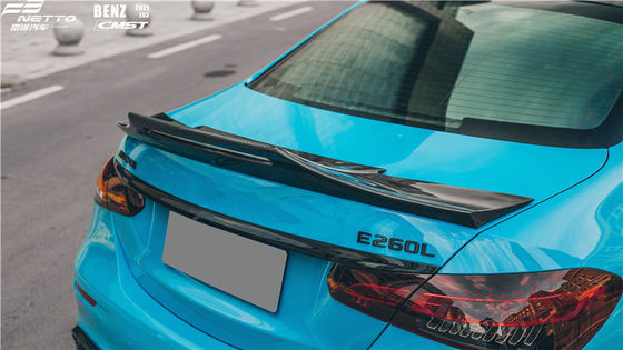 Fahrzeugteile Kohlenstofffaser-Karosserie-Kit für Mercedes E63S 2021 E63s Kohlenstofffaser-Automobil-Diffusor-Spoiler-Karosserie-Kitl