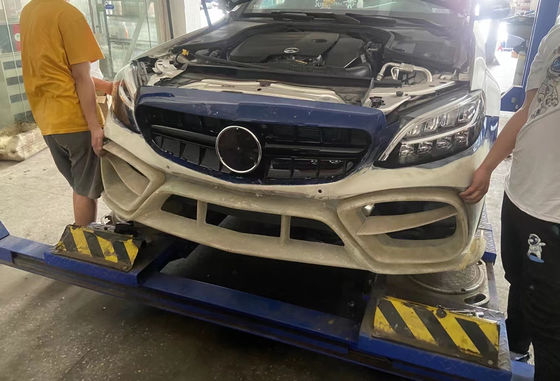 Fahrzeugteile für Mercedes W205 C180 C260 C300 Karosserie-Kit W205 C180 C260 C300 Upgraded IMP Style Front Bumper Karosserie-Kit