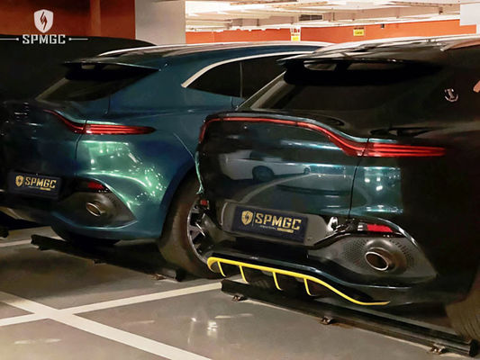 Neues Produkt für Aston Martin DBX Body Kit DBX Kohlenstofffaser Front Stoßfänger Seitenrock Diffusor Spoiler