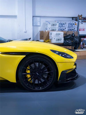 Für Aston Martin DB11 Kohlenstofffaser-Körper-Kit DB11 Upgraded PK Style Kohlenstofffaser Front Lippendiffuser Spoiler Hood
