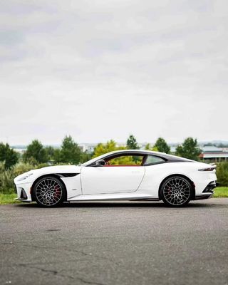DBS Aston Martin Body Kit Weiß 770 Stil Vorder-Spoiler im Auto Lippendiffuser