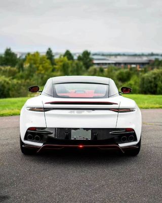 DBS Aston Martin Body Kit Weiß 770 Stil Vorder-Spoiler im Auto Lippendiffuser