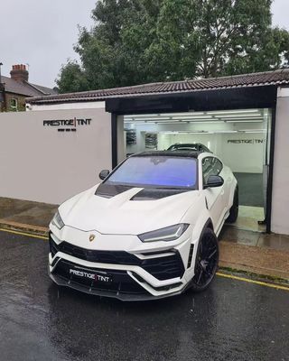 Lamborghini Urus Kohlenstofffaser-Körper Kit URUS 1016 Stil Kohlenstofffaser Vorderlip Diffusor Spoiler Haube Radbogen
